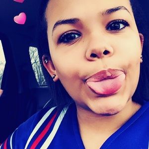 Meet your Posher, Jasmine